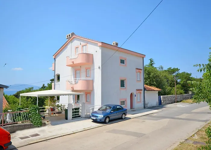 Apartments Snjezana