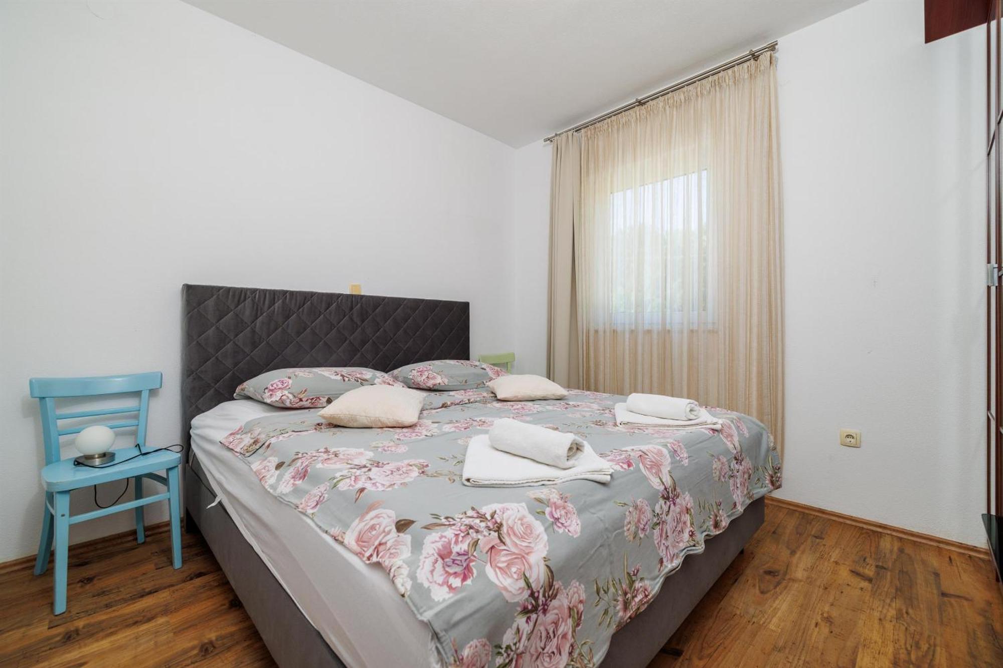 Snjezana Apartma Novi Vinodolski