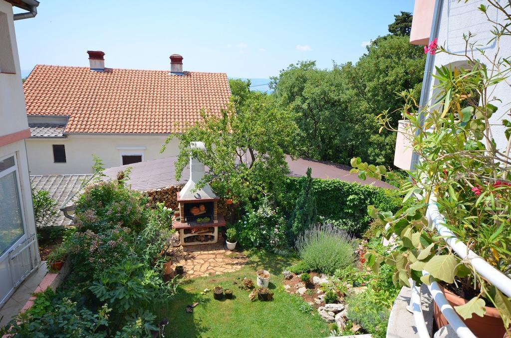 Apartment Snjezana *
